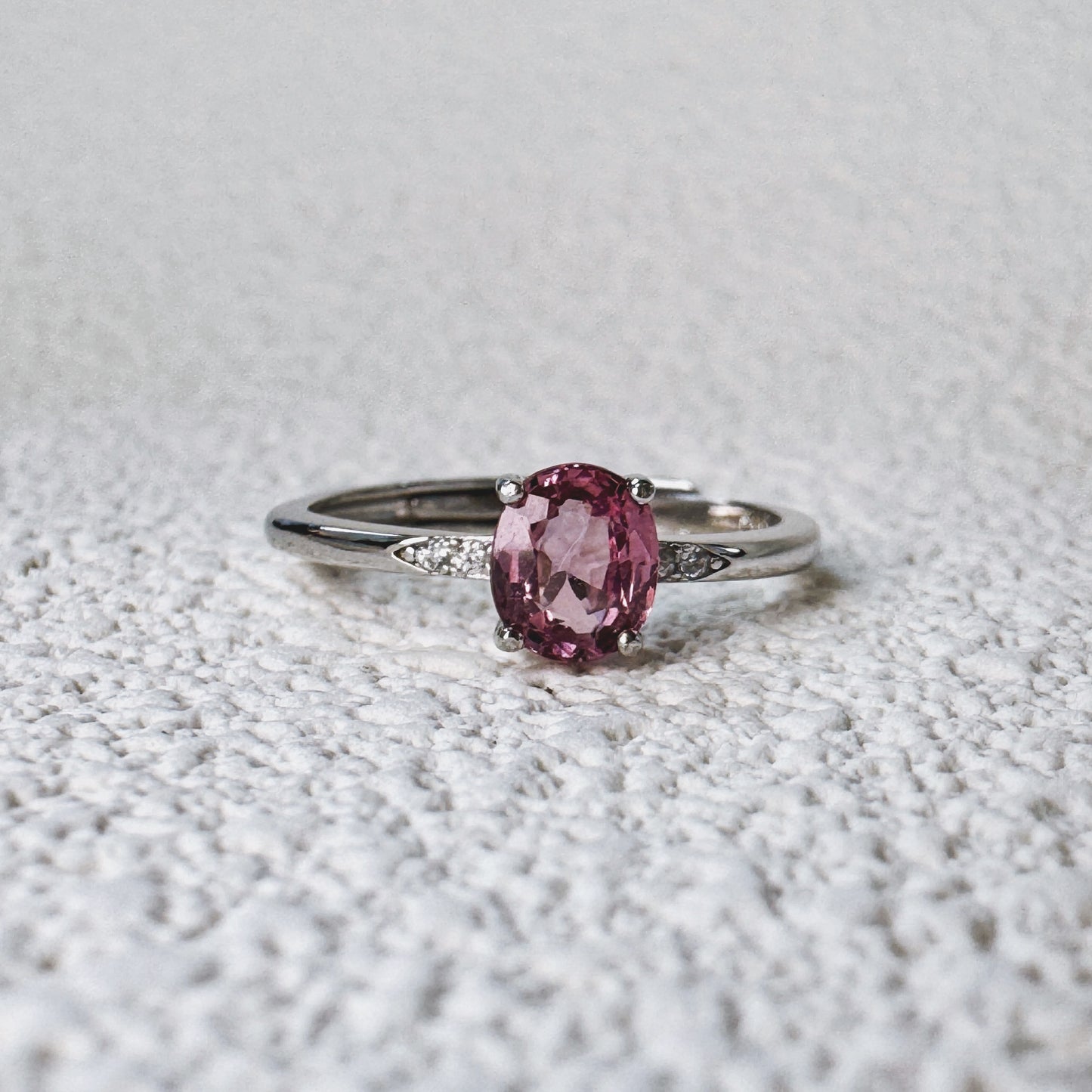 Roselle Oval Spinel Ring