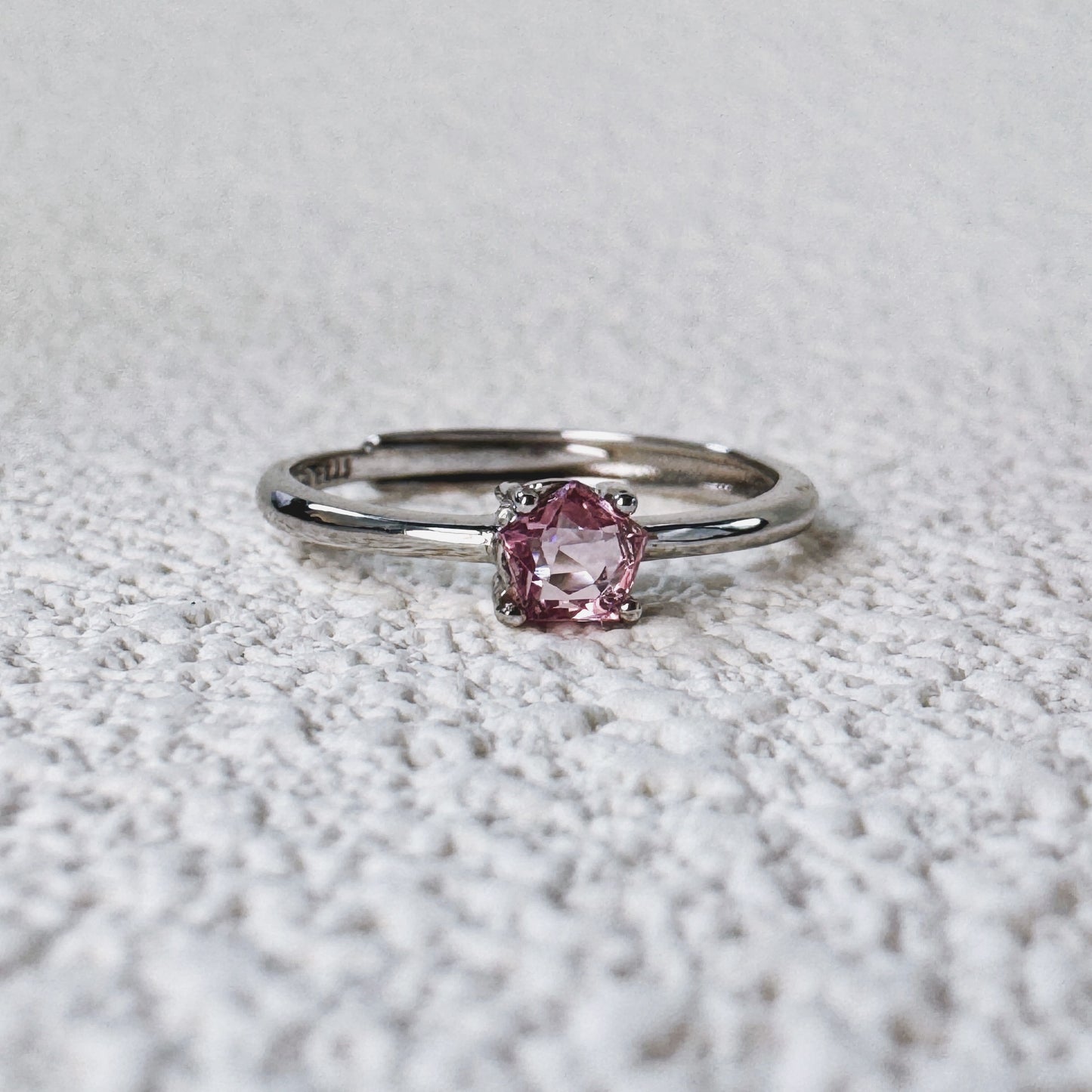 Lyra Spinel Ring