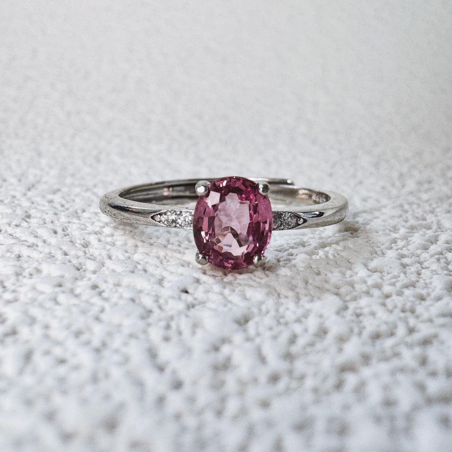 Roselle Oval Spinel Ring
