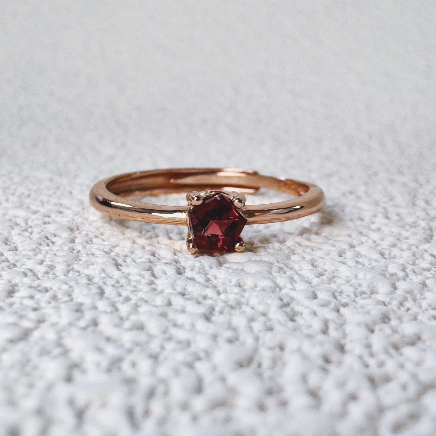 Lyra Spinel Ring