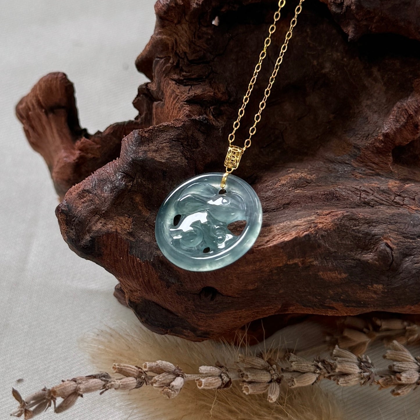 18k Bunny Jadeite Pendant