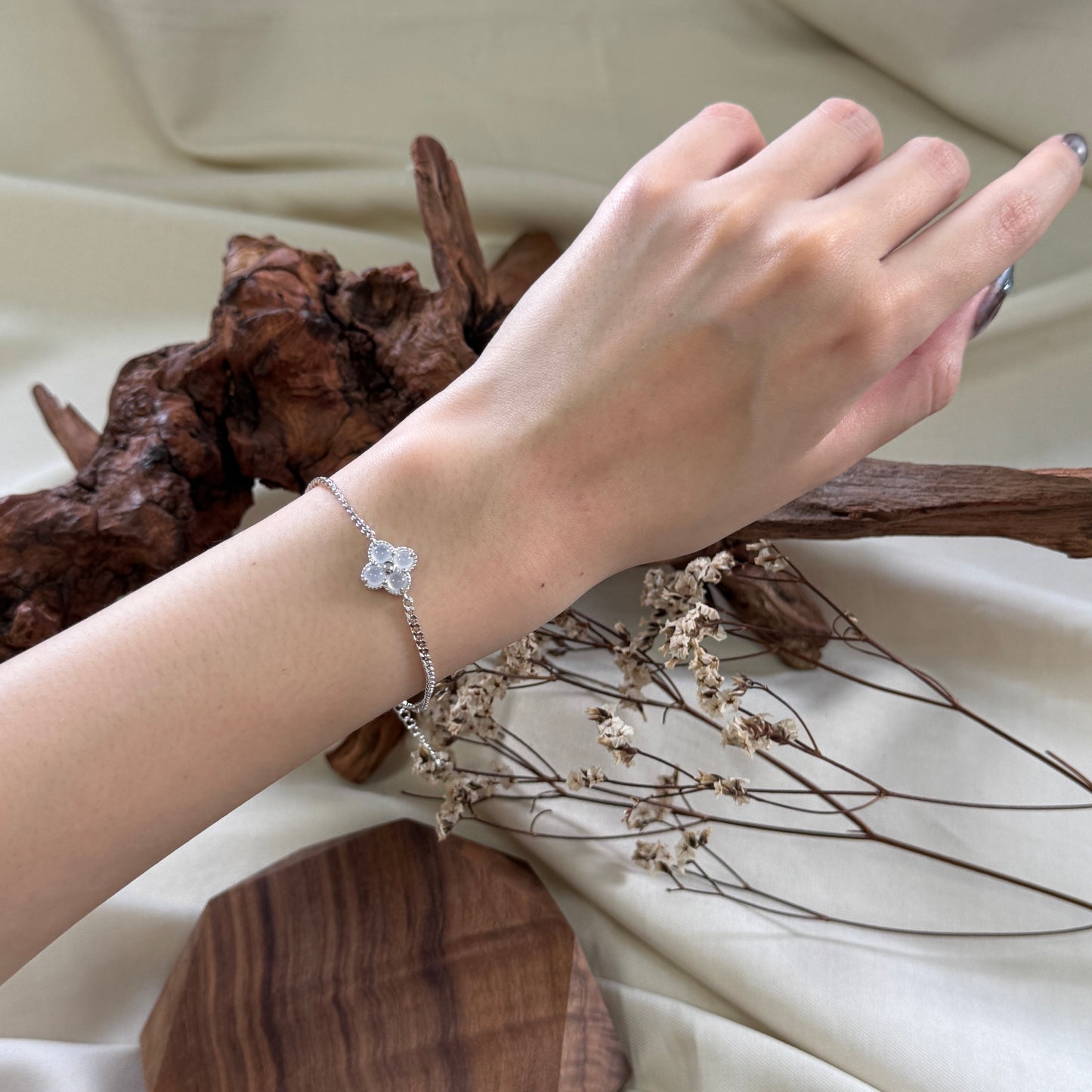 Faye Jadeite Bracelet