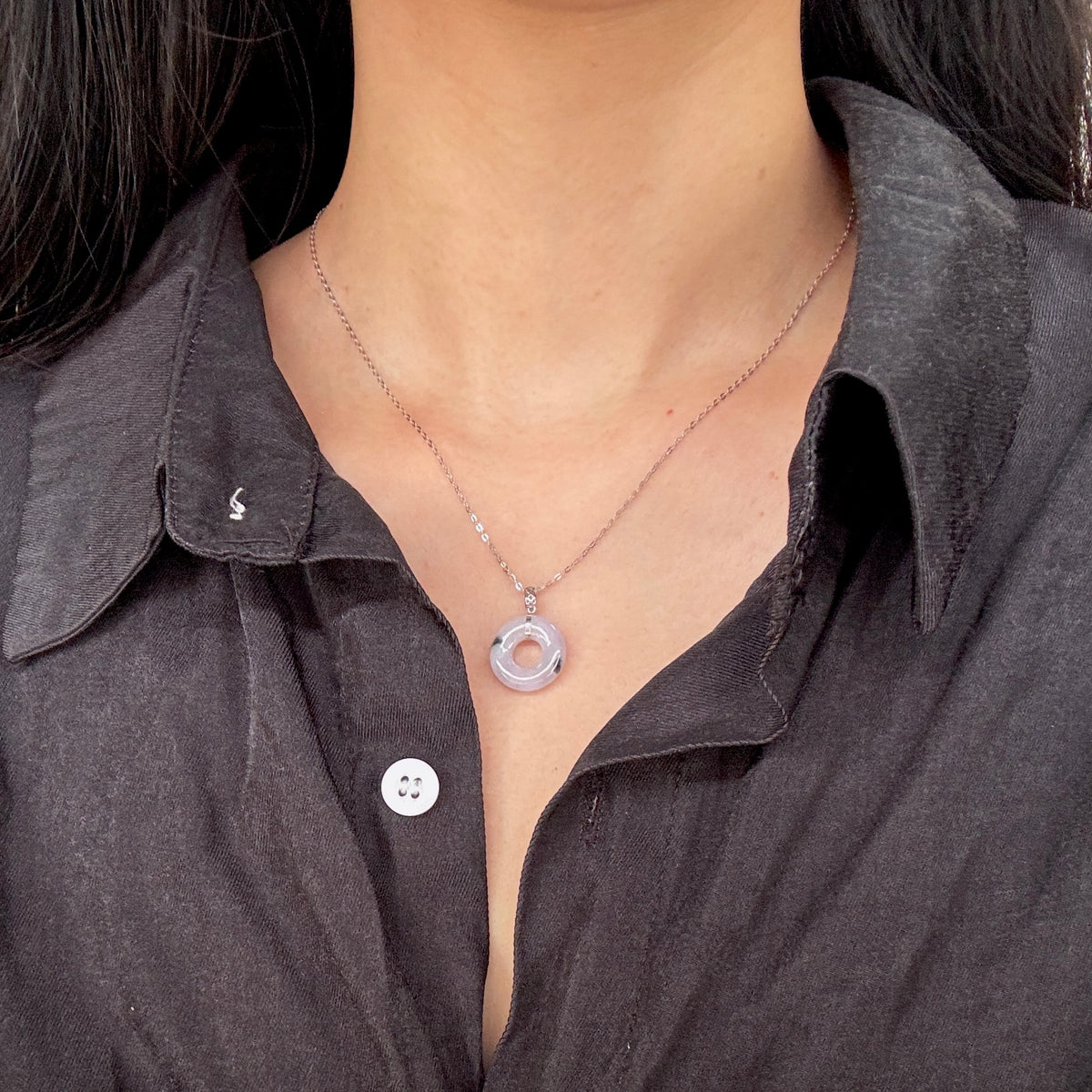 ĀN | 18k Gold Floral Jadeite Doughnut Pendant