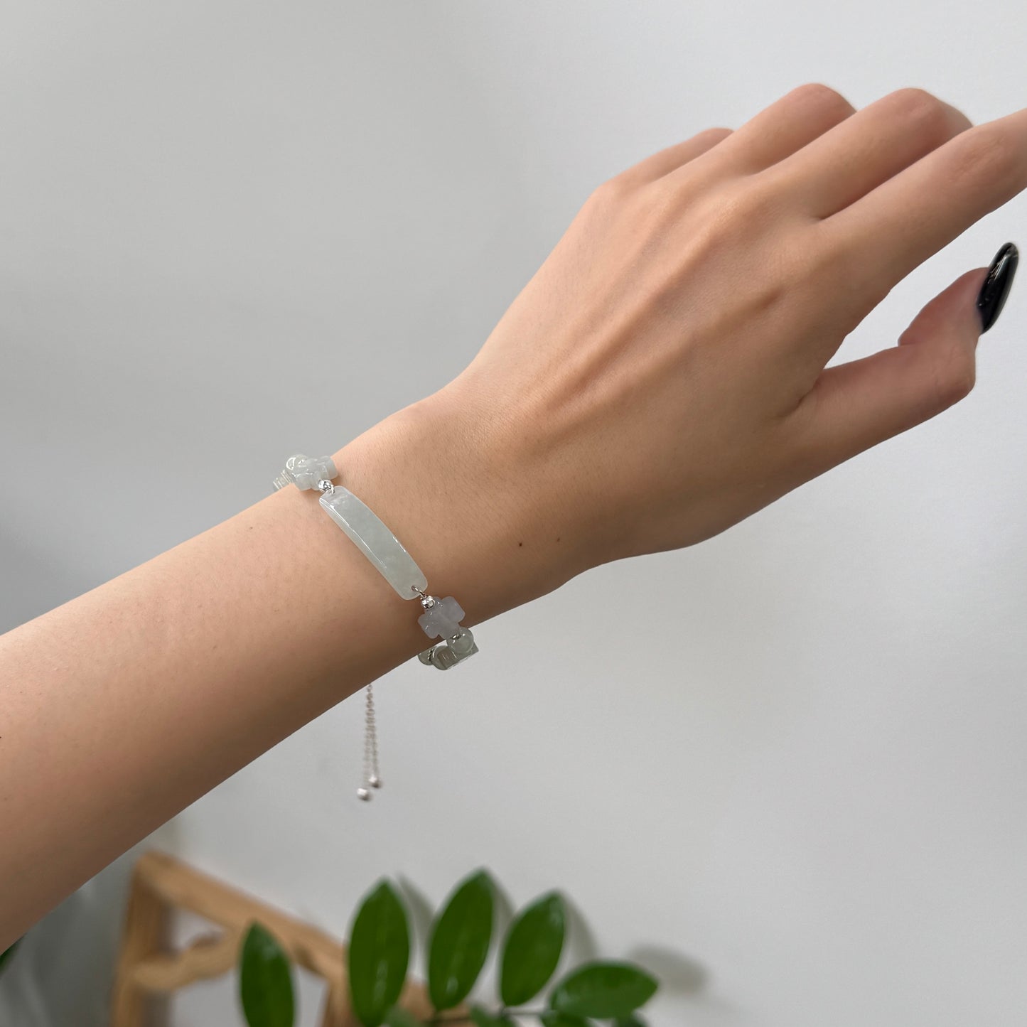 Clover Jadeite Bar Bracelet