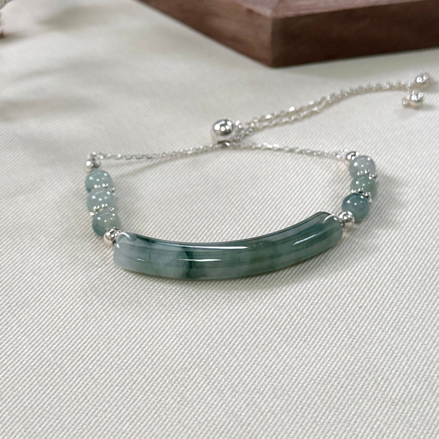 Piaohua Jadeite Bar Bracelet