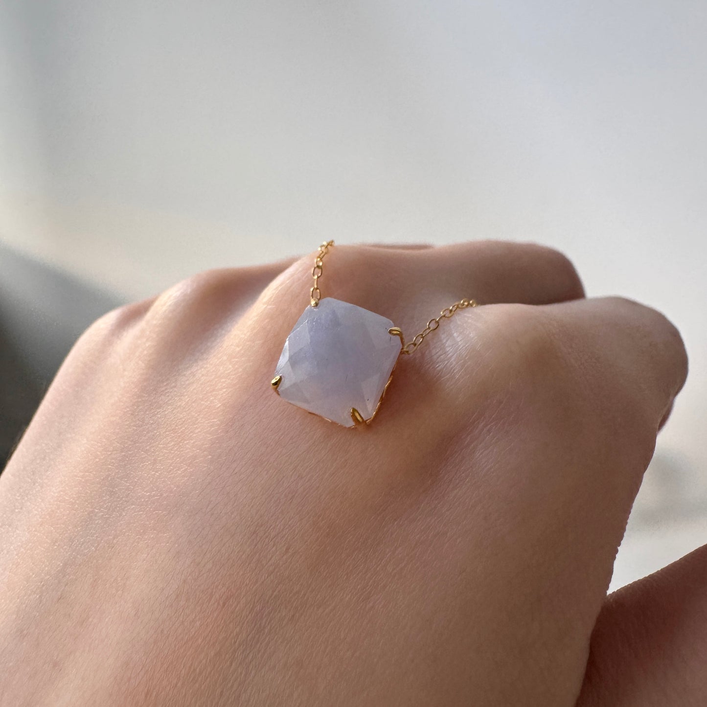 18k Prisma Jadeite Pendant