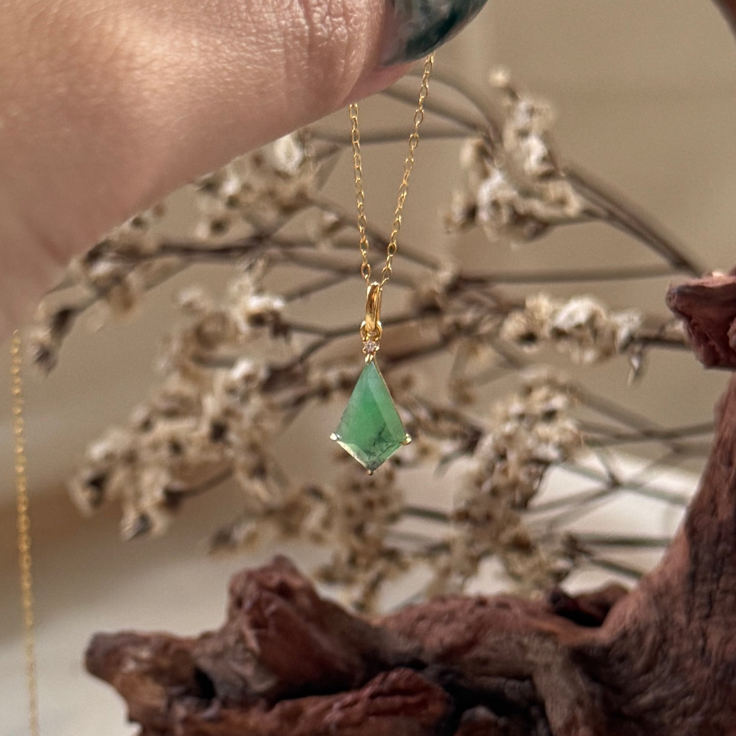 18k Horizon Jadeite Pendant