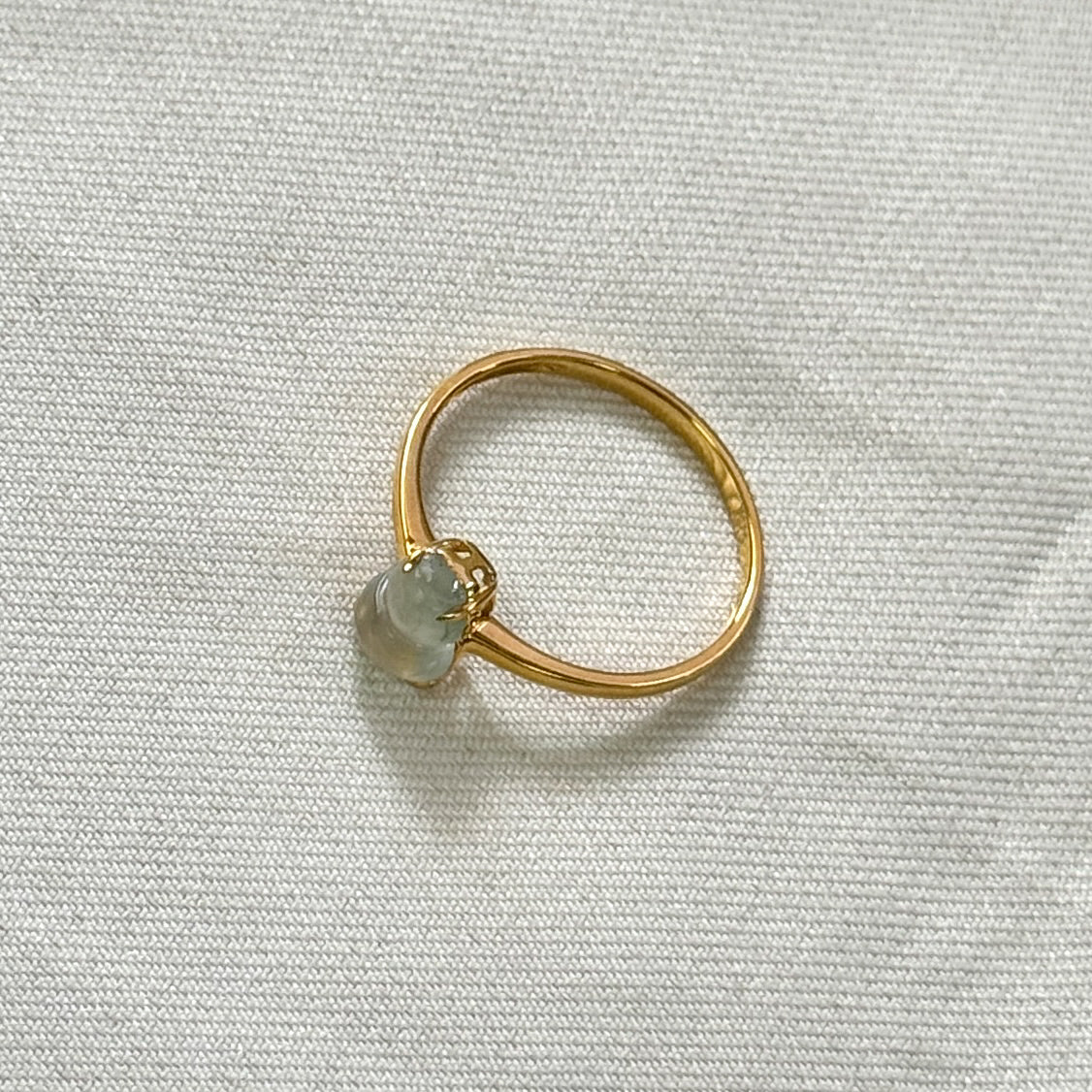 18k Gold Hulu Jadeite Ring (01)