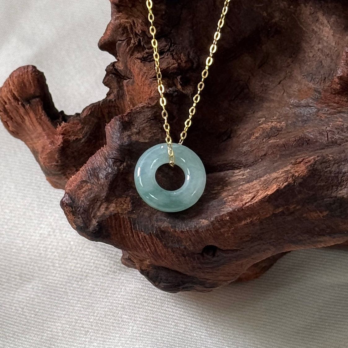 PIAOHUA | Bagel Jadeite Necklace 03