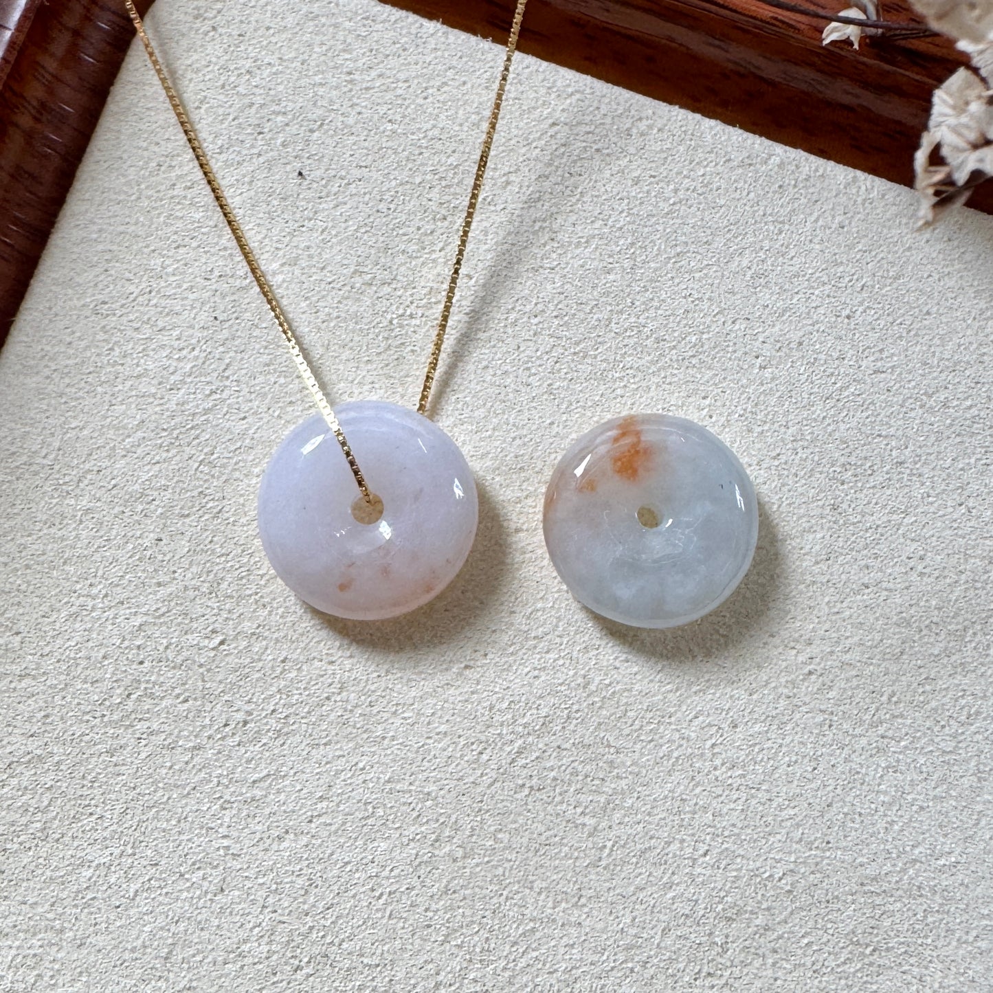 Orea Jadeite Doughnut Necklace