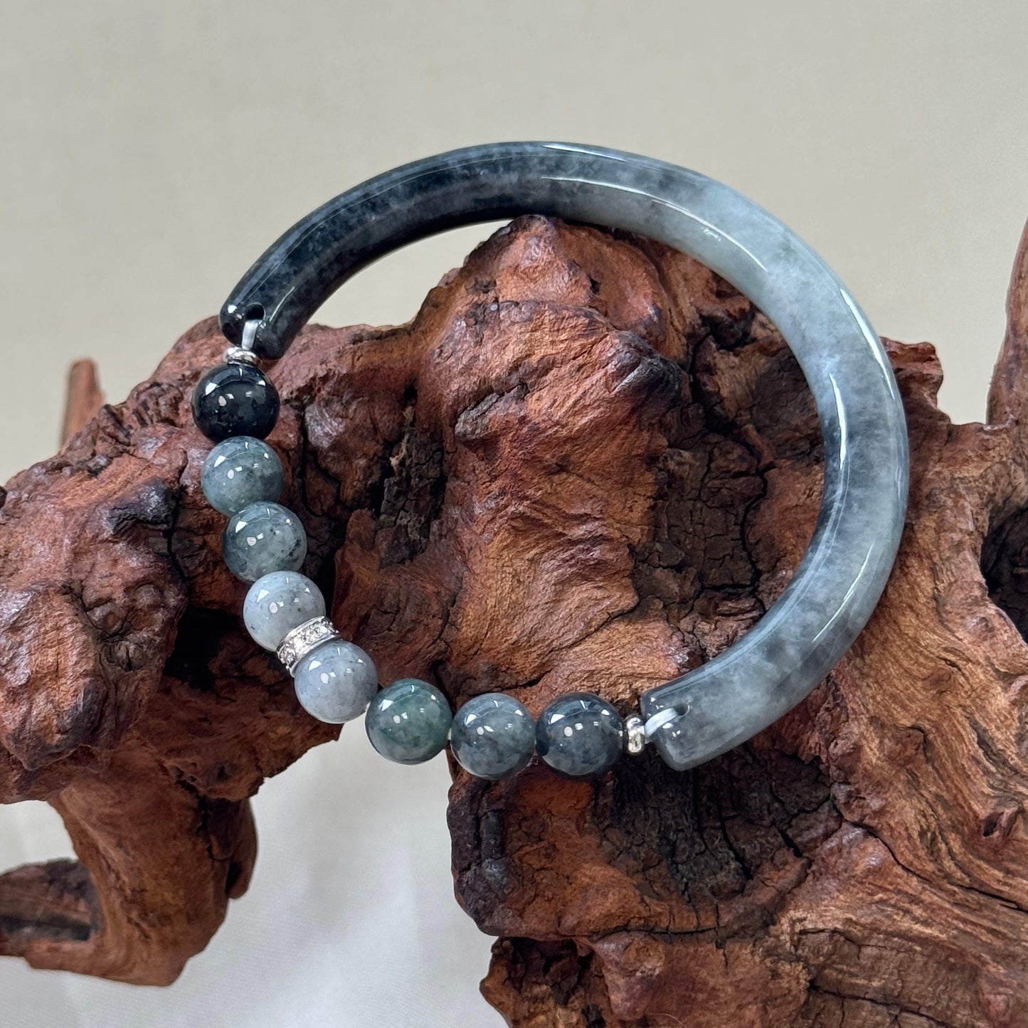 MÒ | Beaded Jadeite Half Bangle