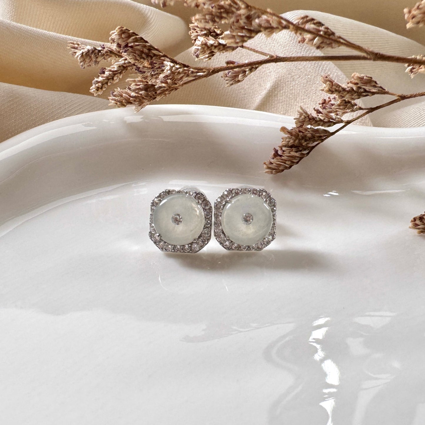 Aiven Jadeite Earstuds
