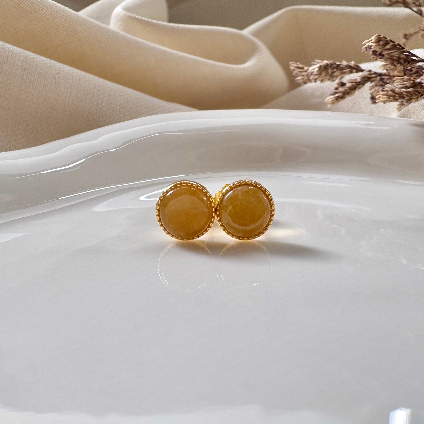Caelis Jadeite Earstuds