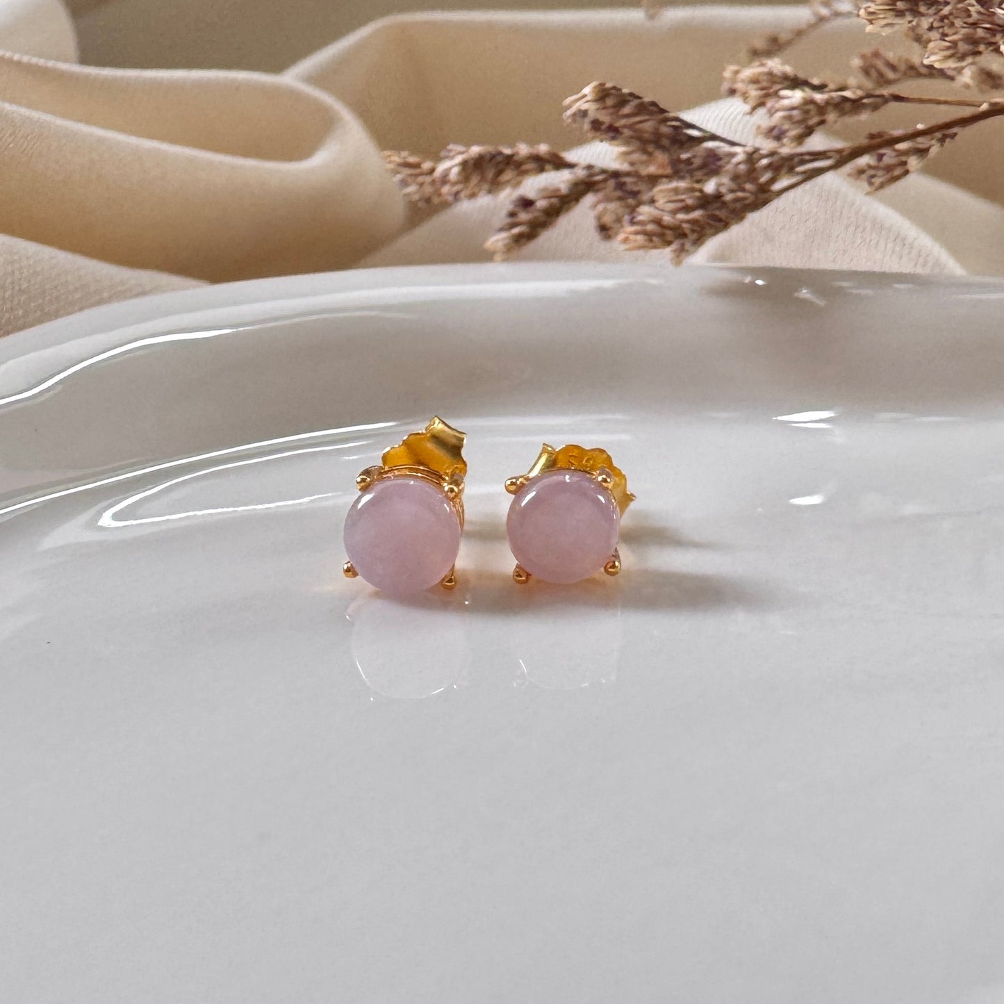 Novelle Jadeite Earstuds