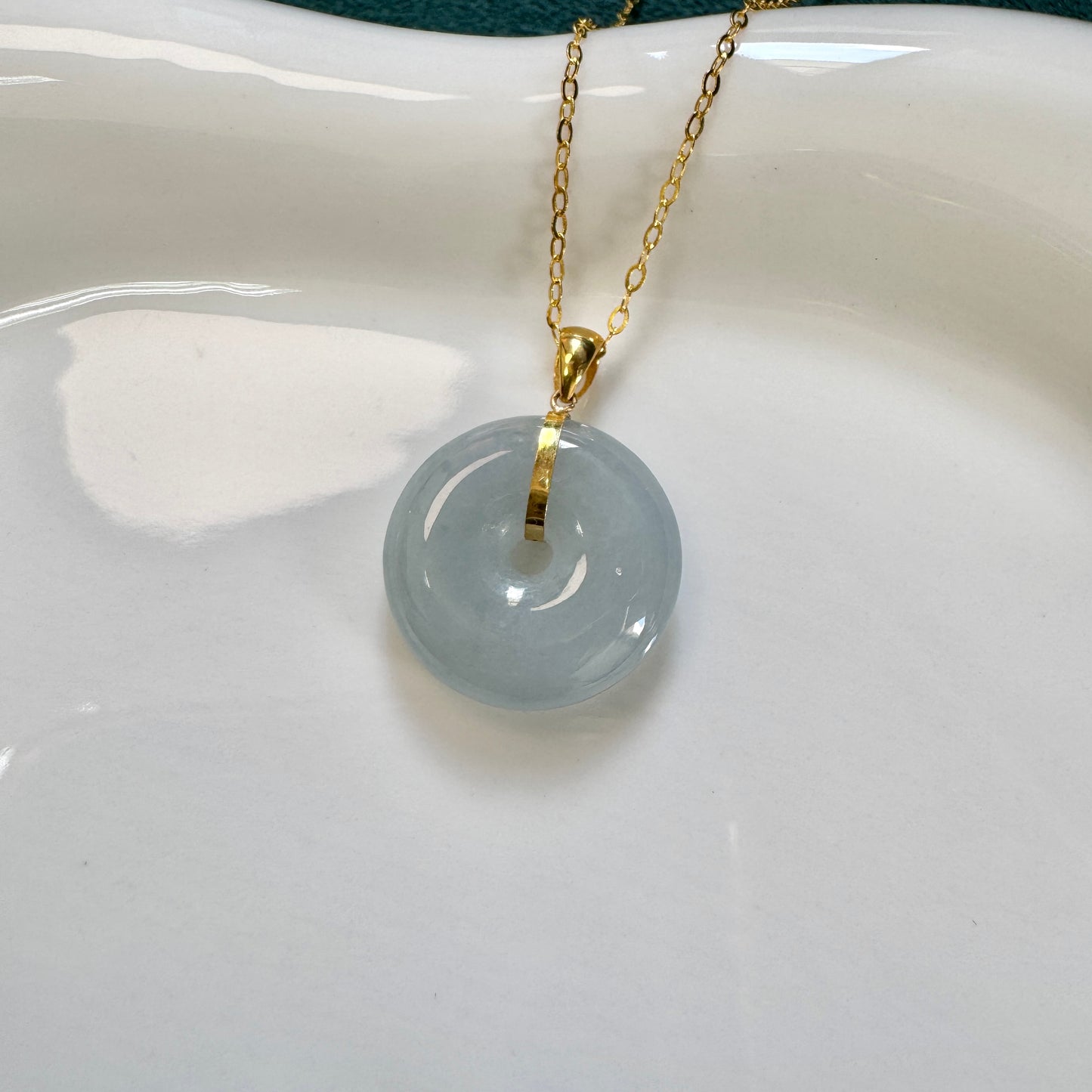 FOR HER | 18k Gold Blue Jadeite Doughnut Pendant (YG)