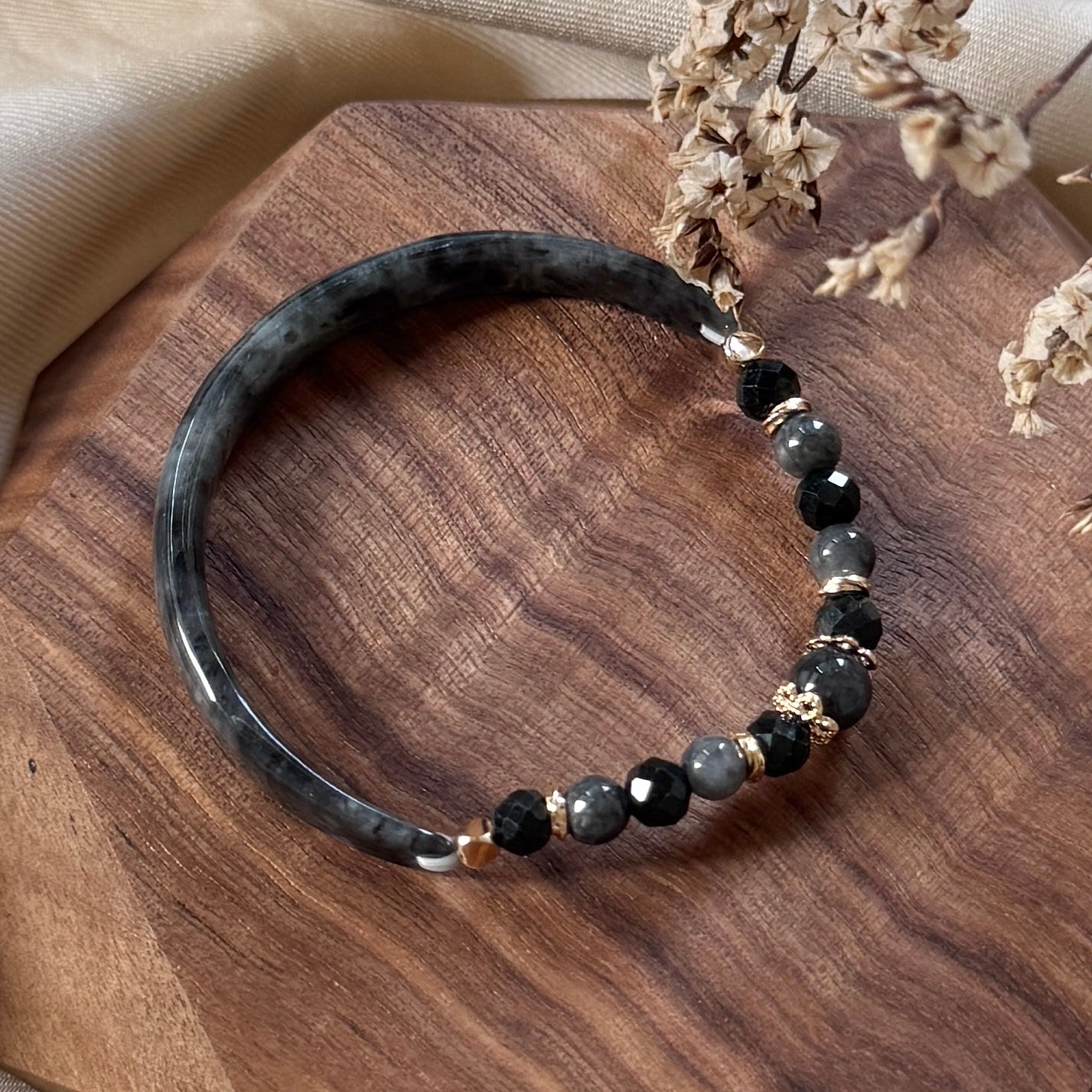 Vanta Jadeite Half-Bangle Bracelet