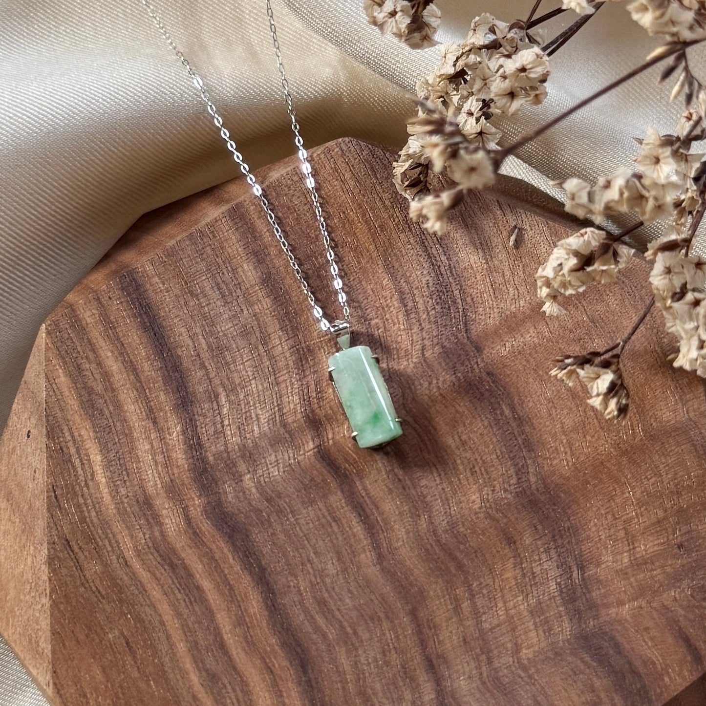 Linea Jadeite Necklace