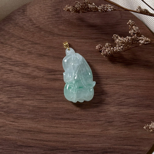 18k Gold Cabbage Jadeite Pendant