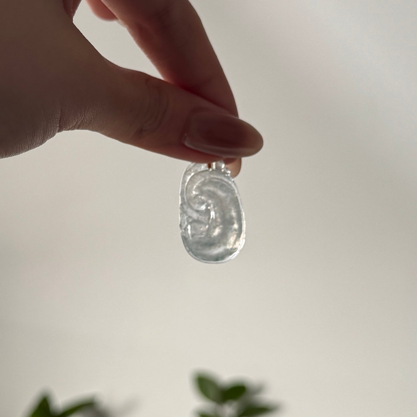 18k Gold Ruyi Jadeite Pendant