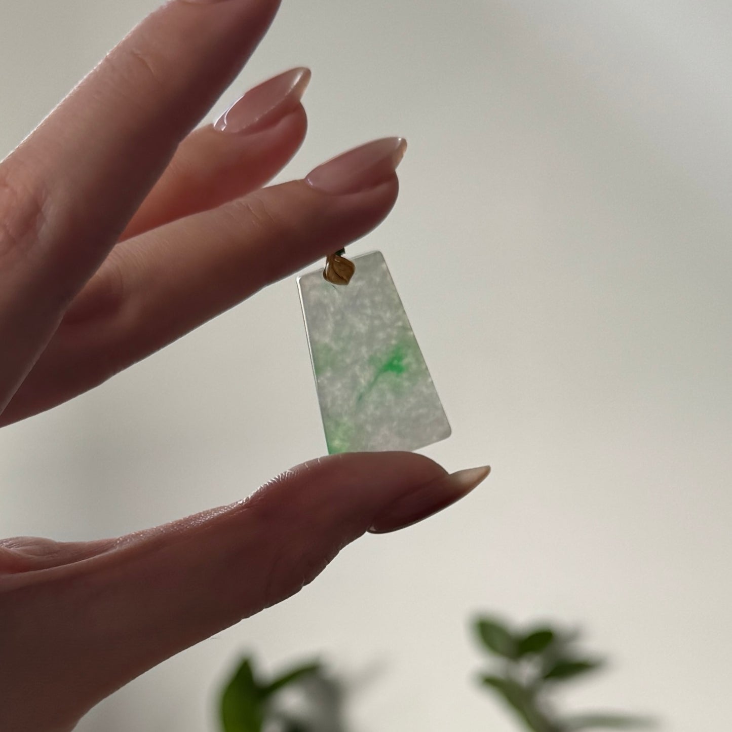 18k Gold Wu Shi Pai Jadeite Pendant