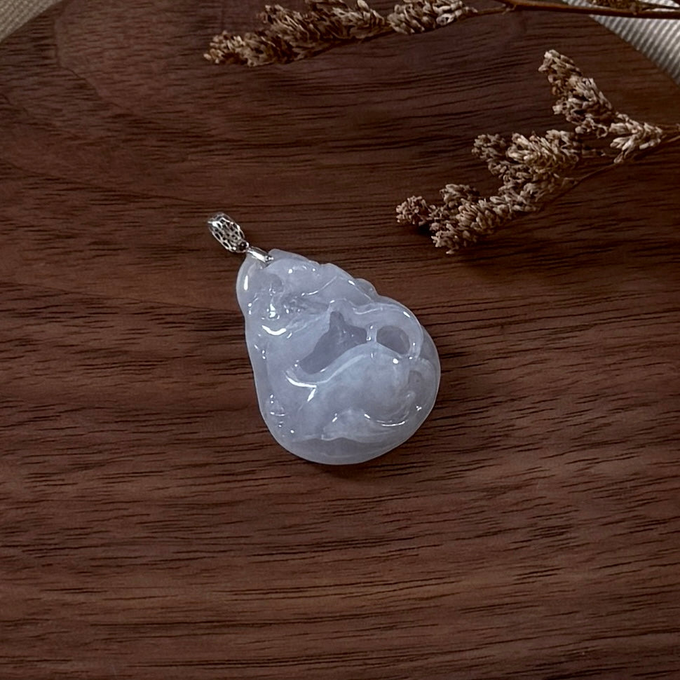 18k Gold Nine-Tailed Fox Jadeite Pendant