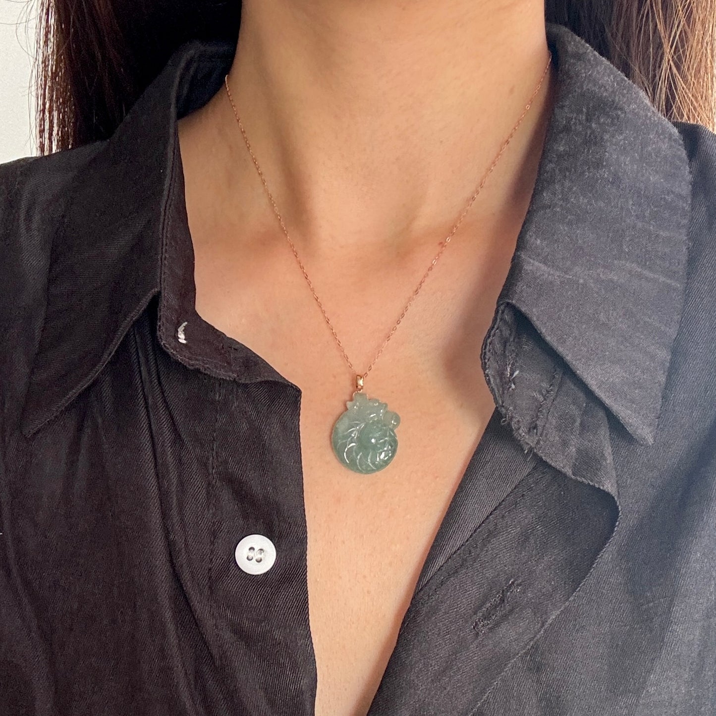 18k Gold Dragon Jadeite Pendant (teal)
