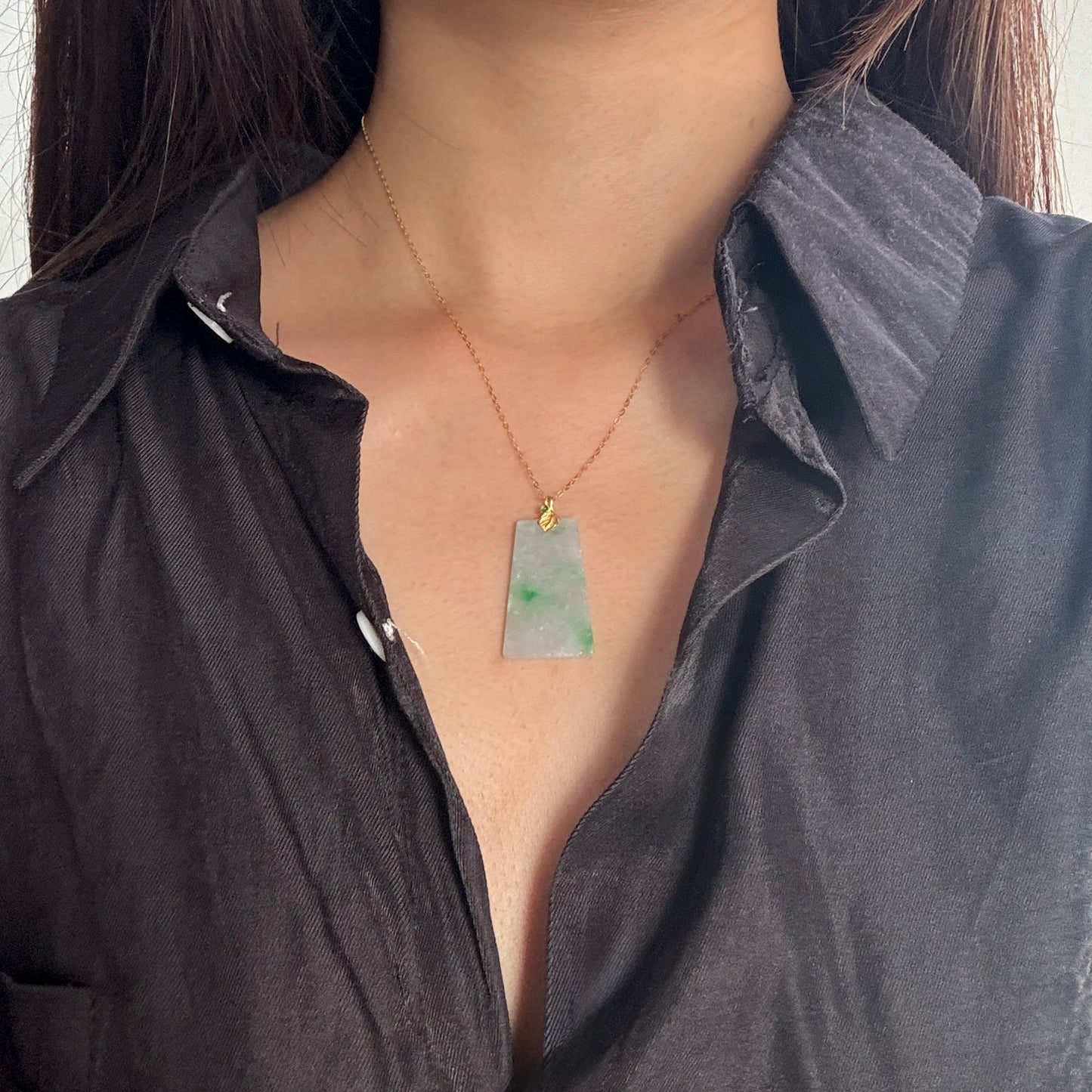 18k Gold Wu Shi Pai Jadeite Pendant