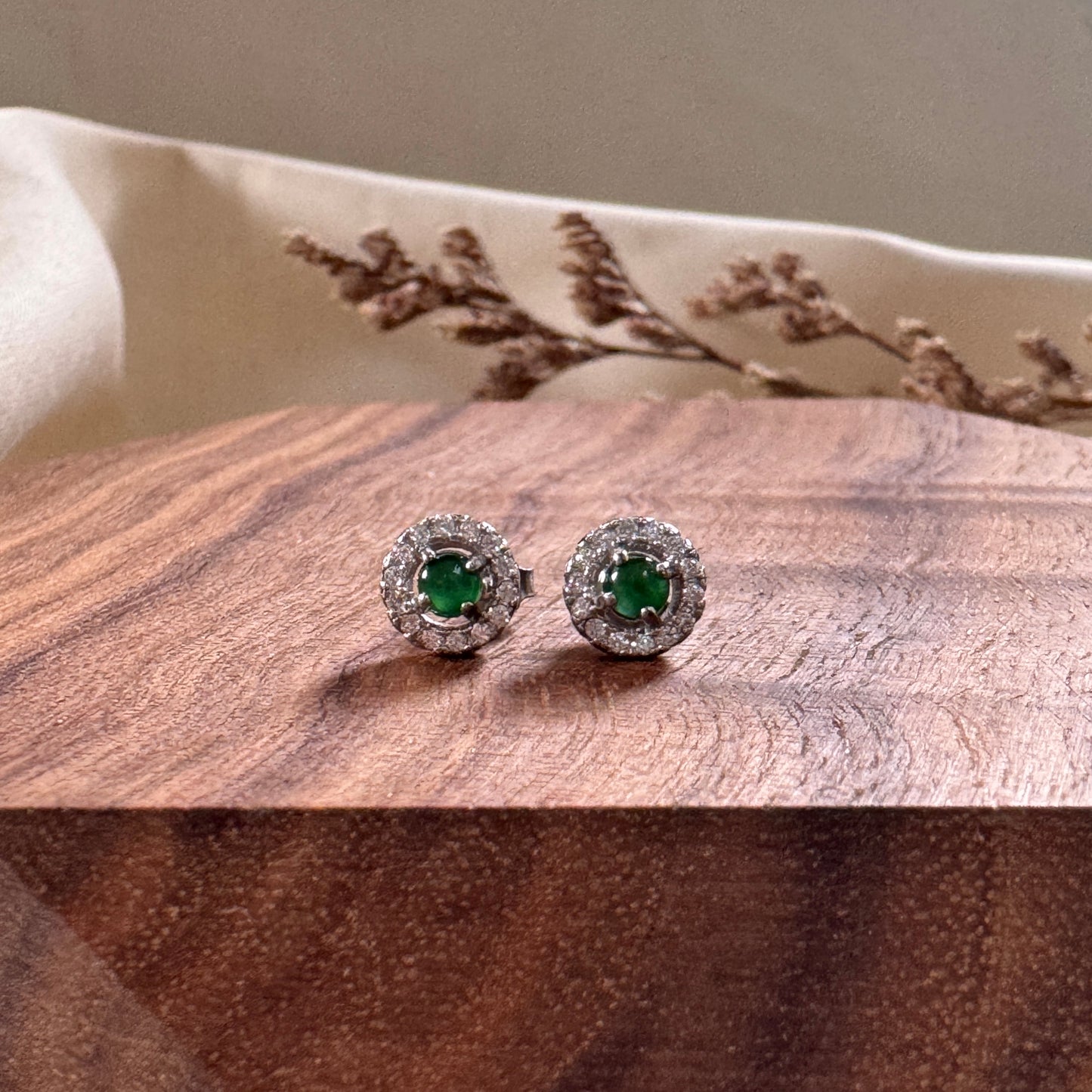 Halo Jadeite Earstuds