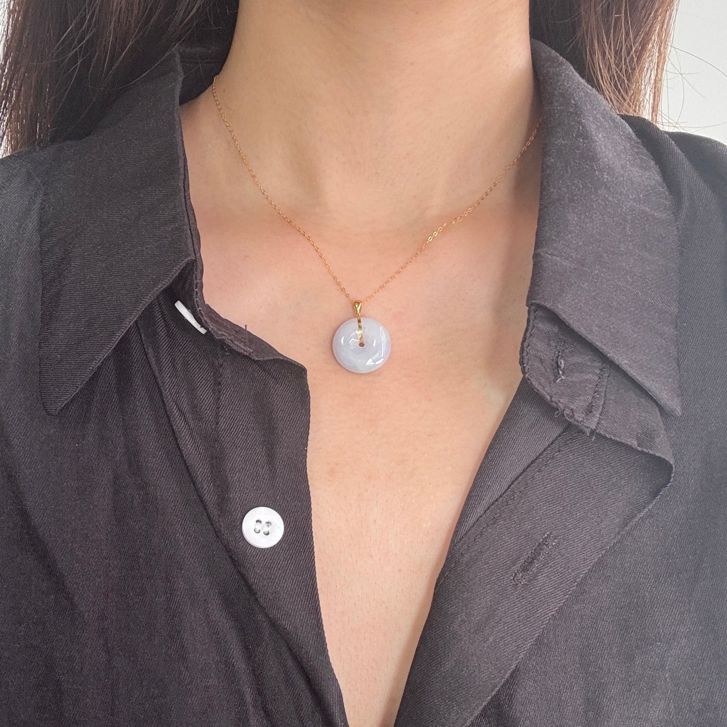 18k Lilac Doughnut Jadeite Pendant