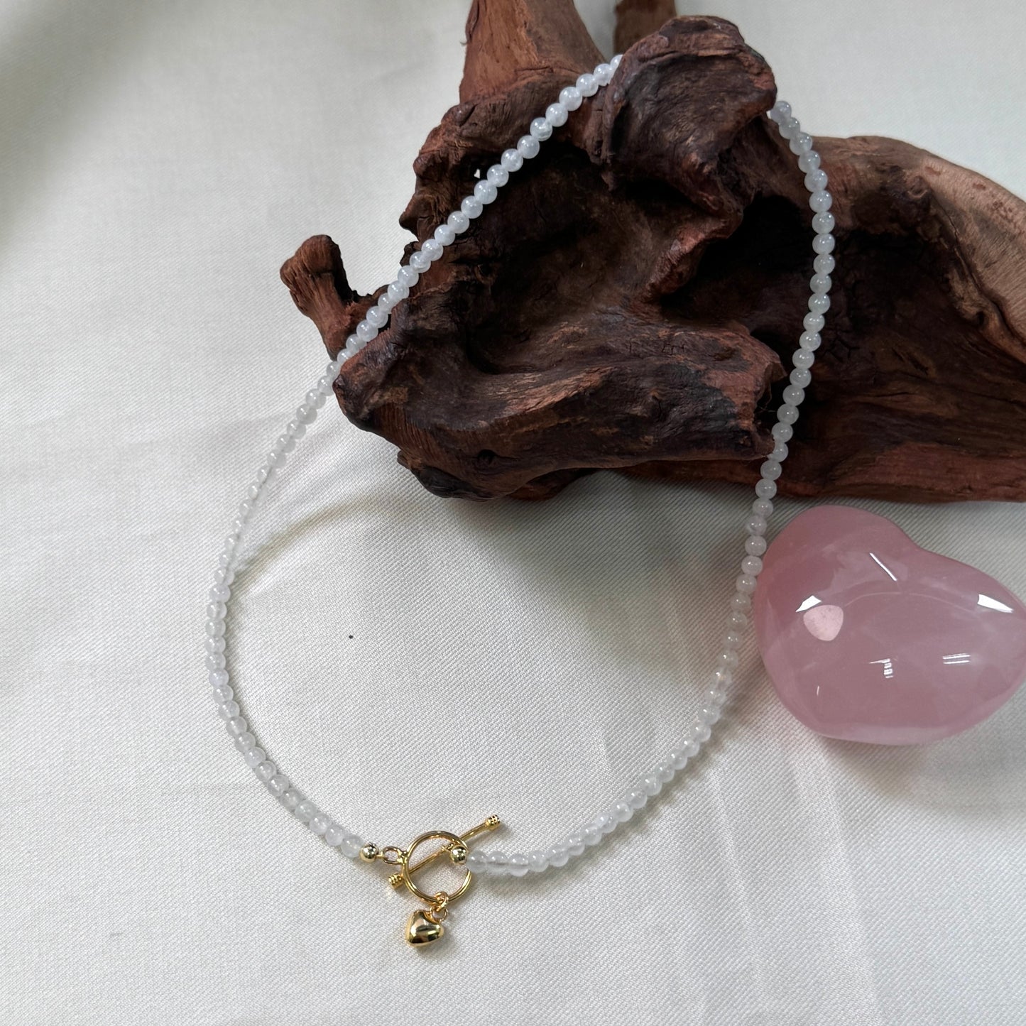 XOXO | Choker Jadeite Beaded Necklace