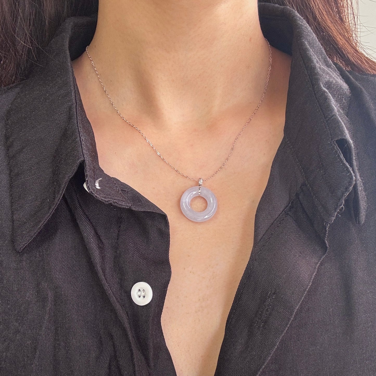 18k Lavender Bagel Jadeite Pendant