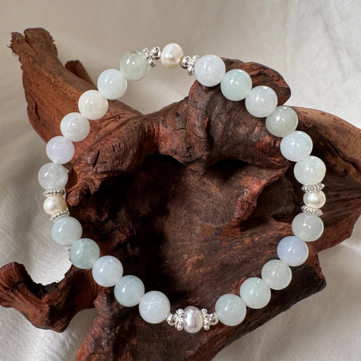 ESTUARY | Freshwater Pearl x Jadeite Bracelet