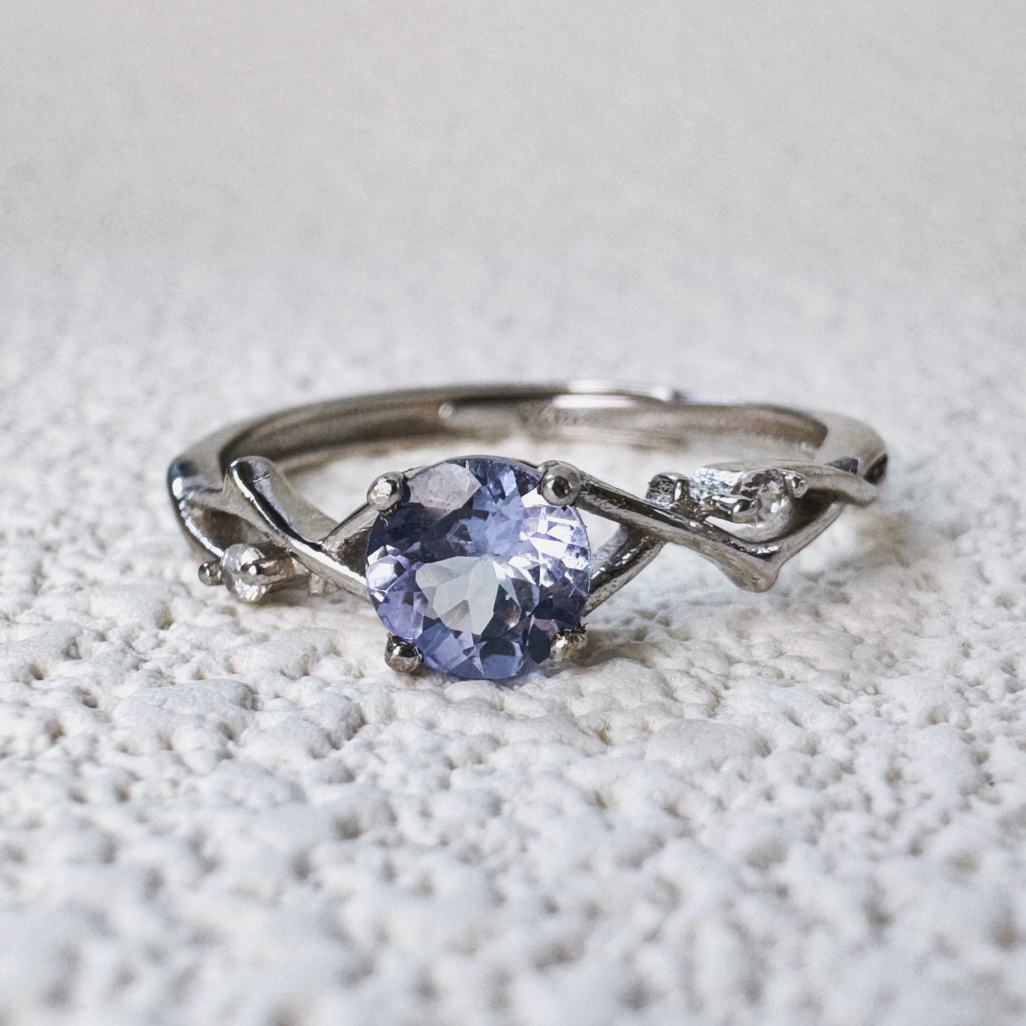 Elune Tanzanite Ring
