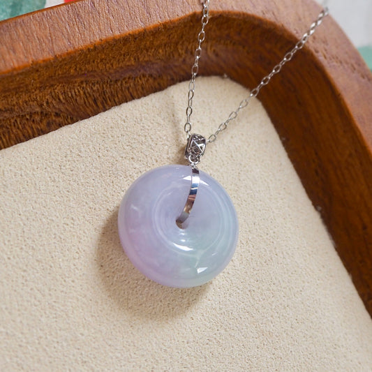 18k Spring Jadeite Doughnut Pendant