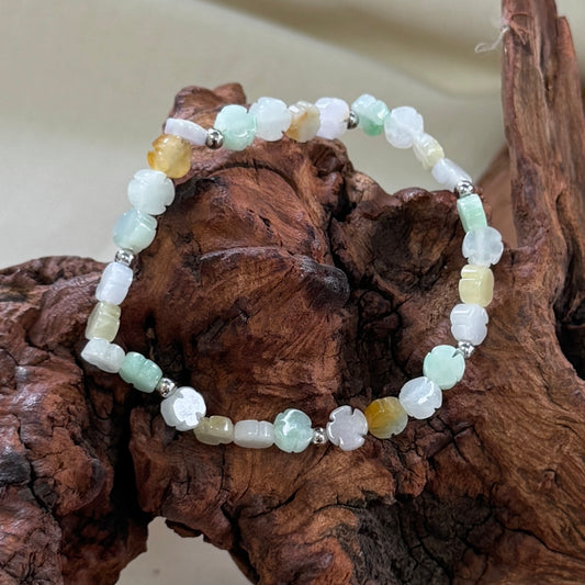 Clover Beaded Jadeite Bracelet