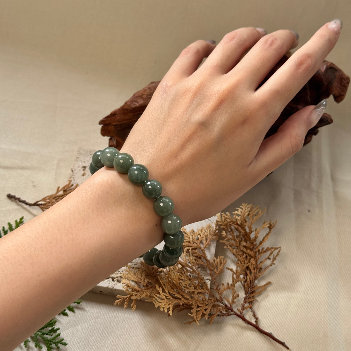AUTUMN | Olive Jadeite Beaded Bracelet