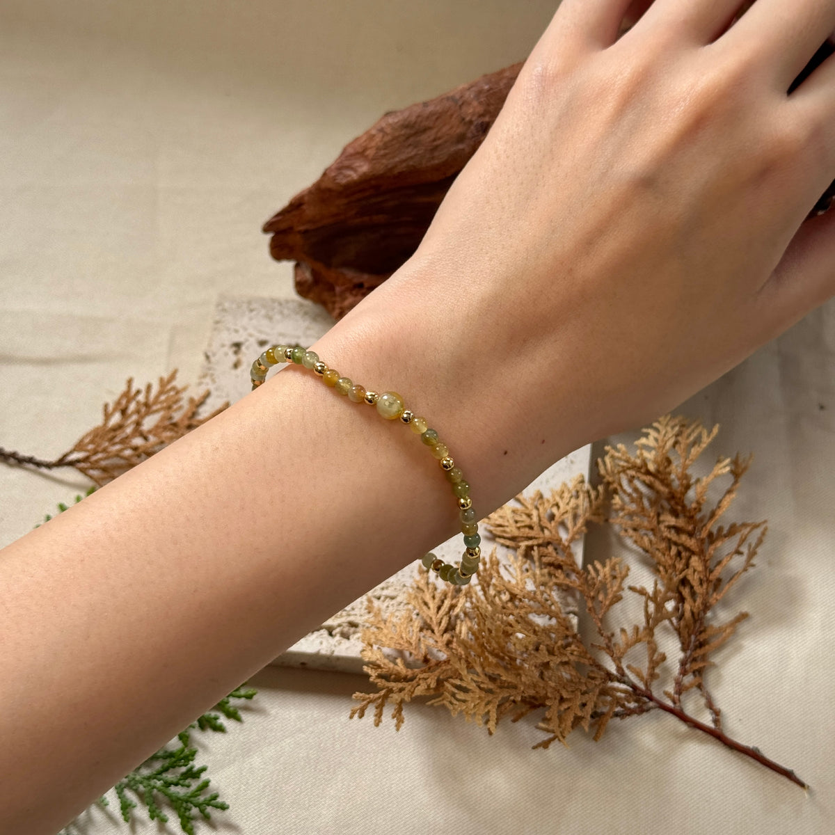 AUTUMN | Honey Grove Jadeite Beaded Bracelet