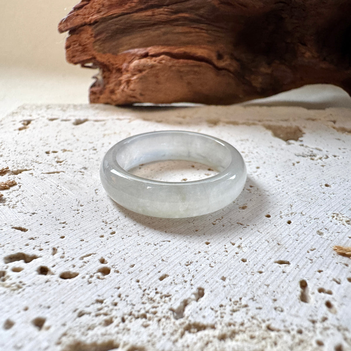 AUTUMN | Glowy Jadeite Ring