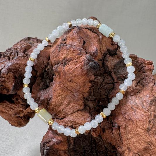 STACK | Petite Barrel Jadeite Beaded Bracelet