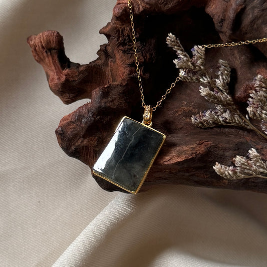 Irisca Jadeite Necklace