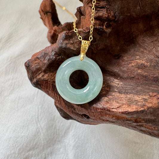 ĀN |  Celadon Doughnut Jadeite Necklace (Petite)