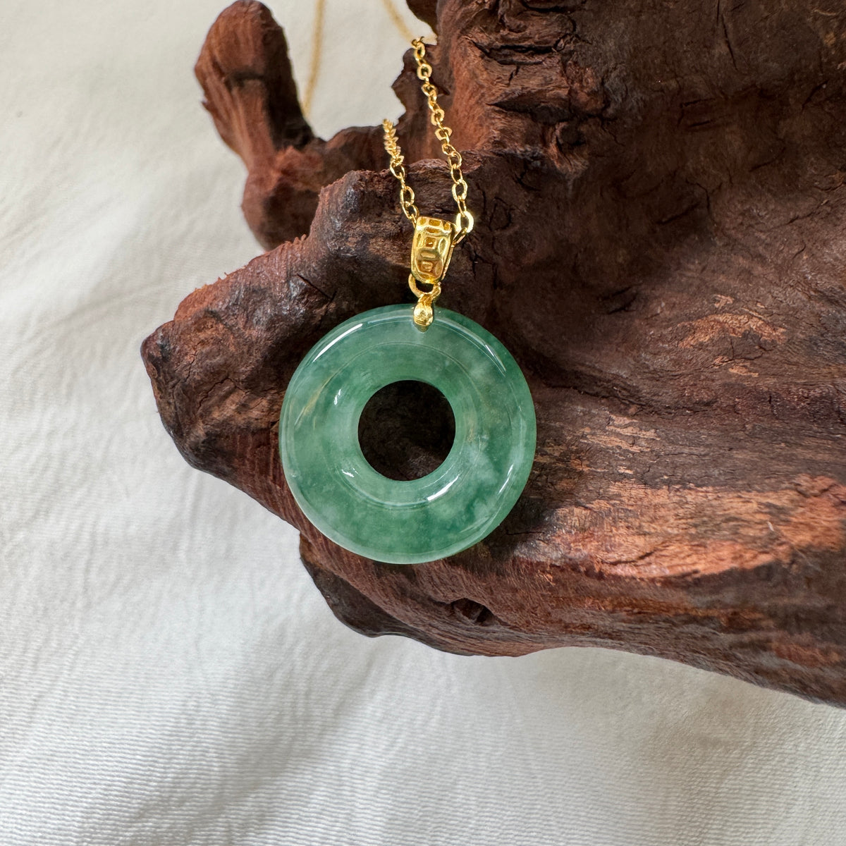 ĀN |  Green Doughnut Jadeite Necklace