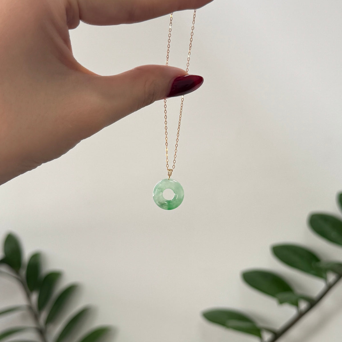 ĀN | 18k Gold Apple Jadeite Doughnut Pendant