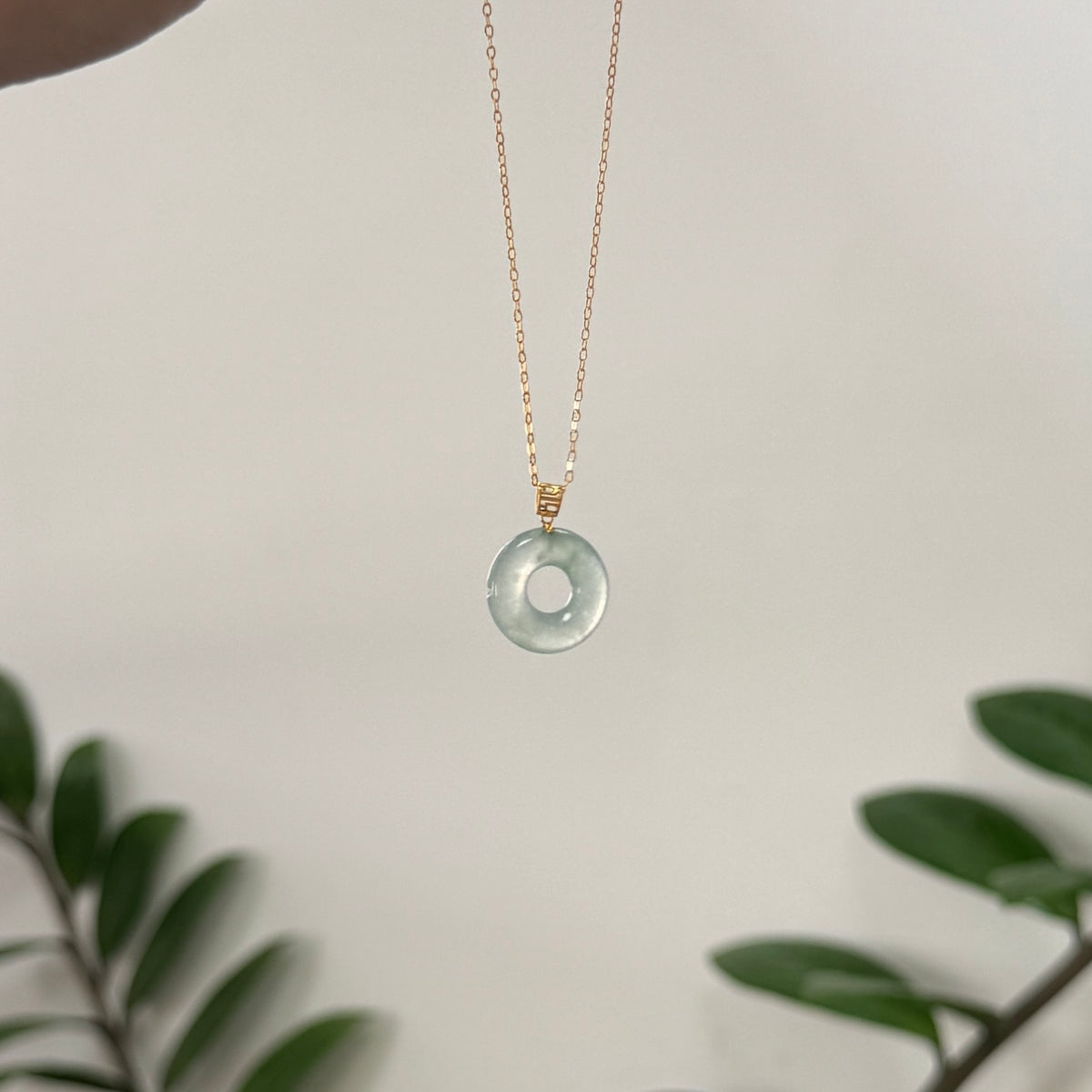 ĀN | 18k Gold Willow Jadeite Doughnut Pendant