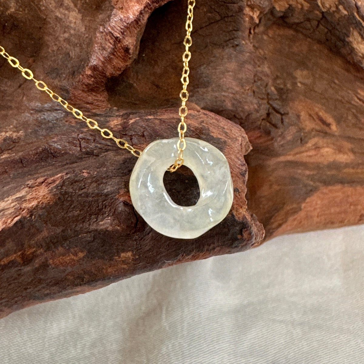 ĀN |  Twisty Jadeite Doughnut Necklace (Yellow)