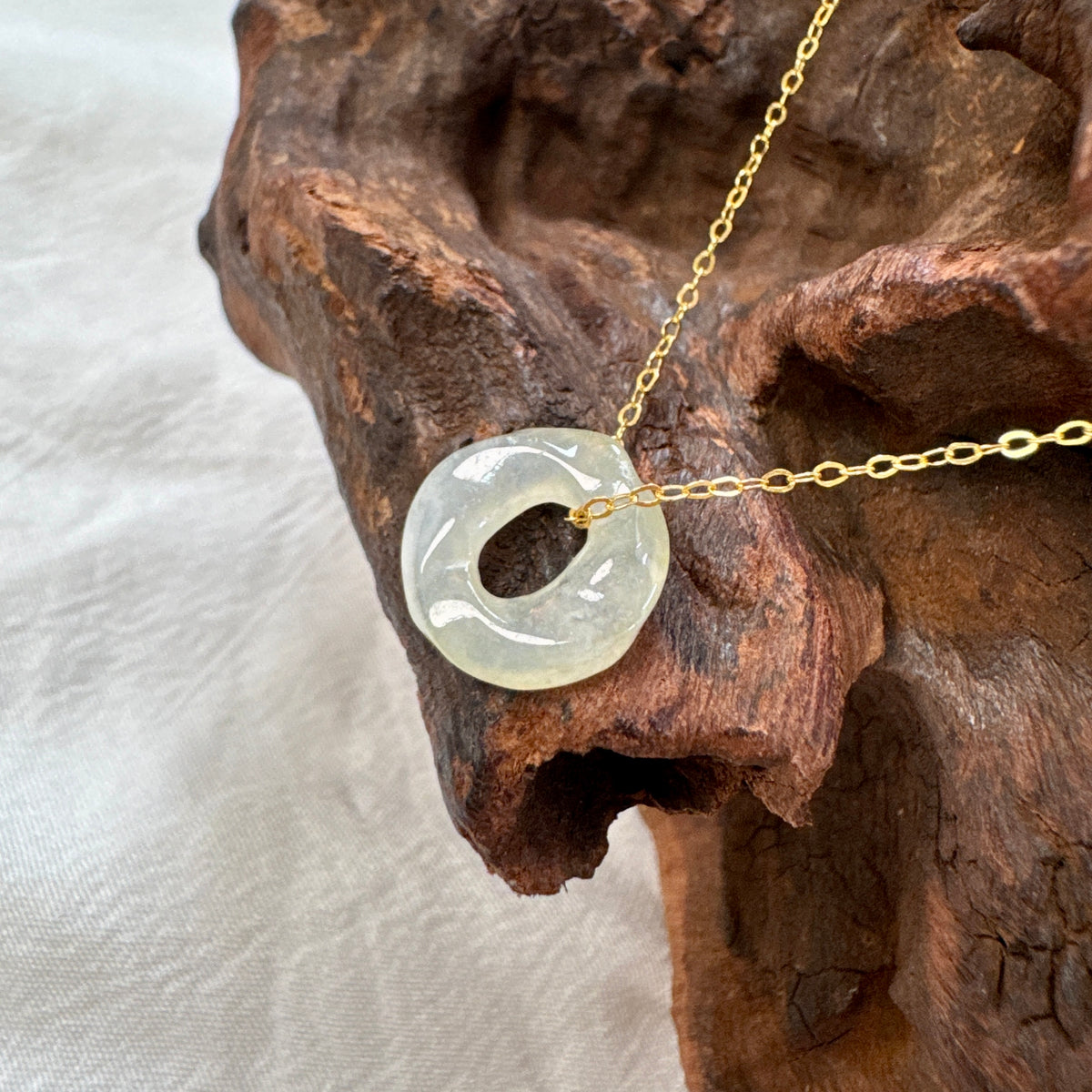 ĀN |  Twisty Jadeite Doughnut Necklace (Yellow)