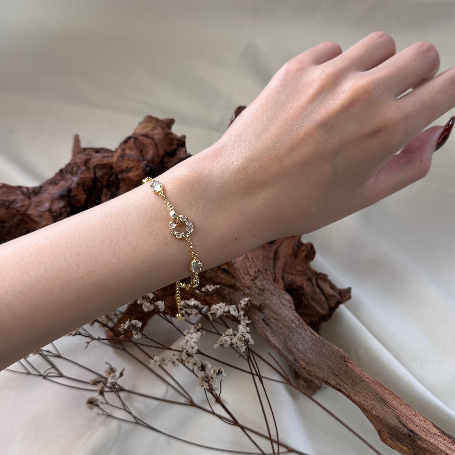 Interlocked Jadeite Bracelet