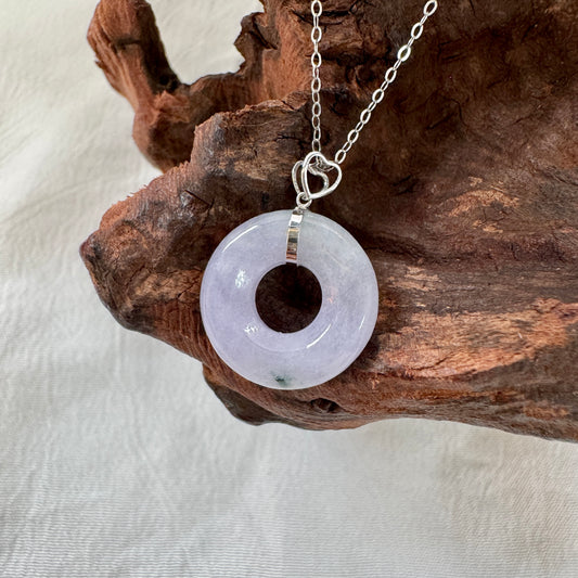 ĀN | 18k Gold Lilac Jadeite Doughnut Pendant