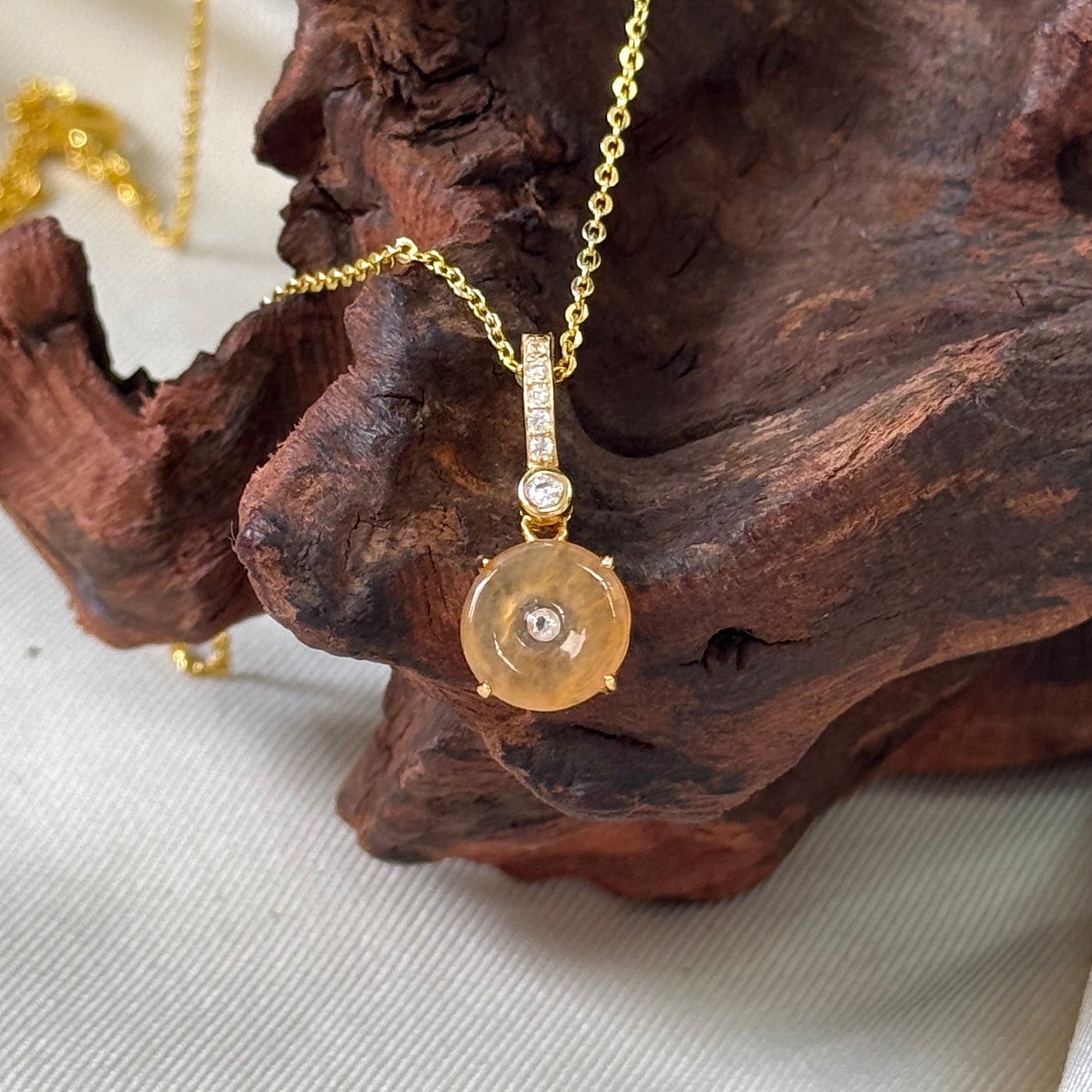 Ān Jadeite Necklace- Orange