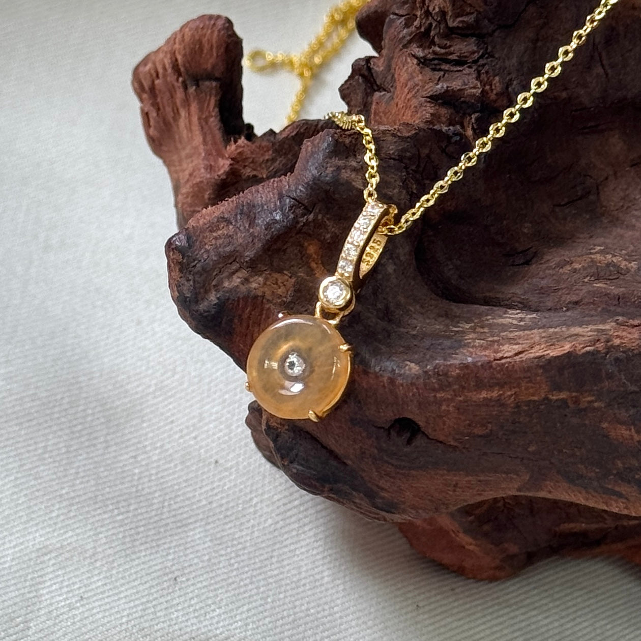 Ān Jadeite Necklace- Orange